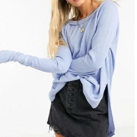 Free People We The Free Snowy Thermal Top Oversized In The Rain Blue Size XSmall - Picture 1 of 14